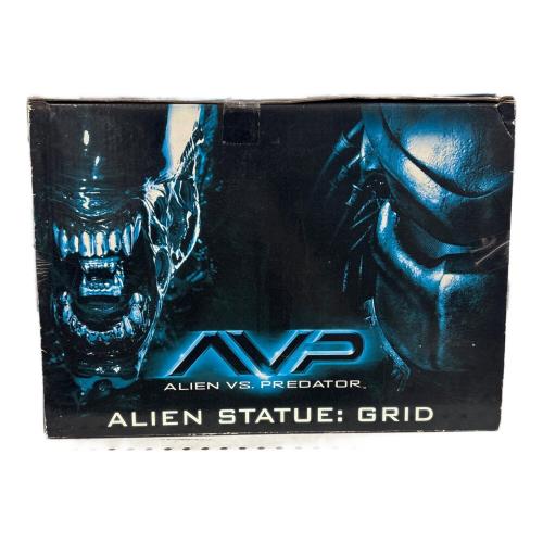 フィギュア 1500個限定 パリセイズAVP グリッドエイリアン スタチュー