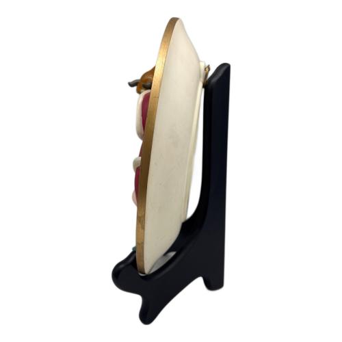 Disney STORE (ディズニーストア) プレート ONE COLLECTIBLE RELIEF PLATE 美女と野獣(雪の中) 4378/5000