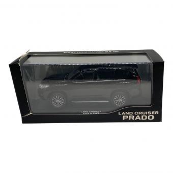 1/30 ダイキャスト製 ランドクルーザープラド