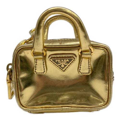 PRADA (プラダ) チャーム ハンドバッグモチーフ @ Π ゴールド