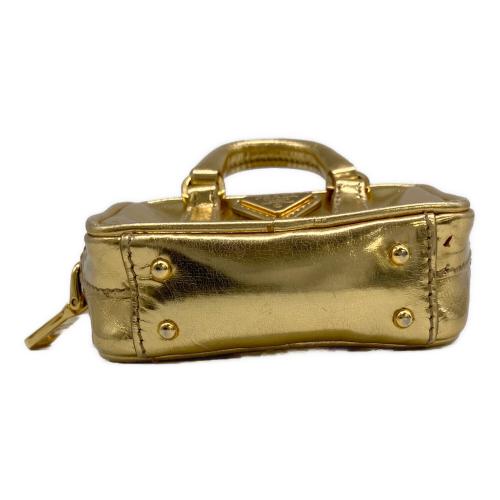 PRADA (プラダ) チャーム ハンドバッグモチーフ @ Π ゴールド