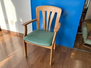 karimoku (カリモク) ダイニングチェアー ナチュラル×グリーン