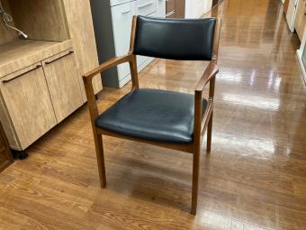 カリモク60+ (カリモクロクマルプラス) ダイニングチェアー C36100 スタンダードブラック ウォールナット