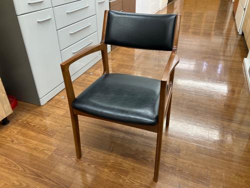 カリモク60+ (カリモクロクマルプラス) ダイニングチェアー C36100 スタンダードブラック ウォールナット