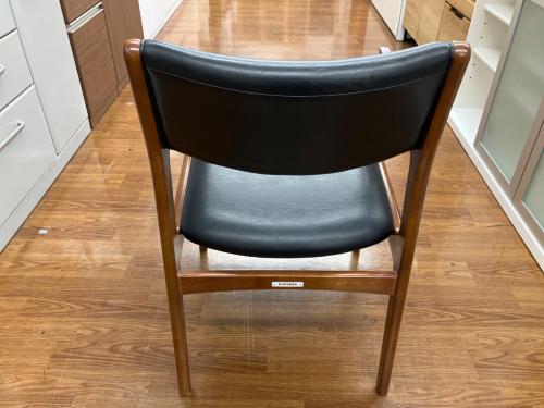 カリモク60+ (カリモクロクマルプラス) ダイニングチェアー C36100 スタンダードブラック ウォールナット