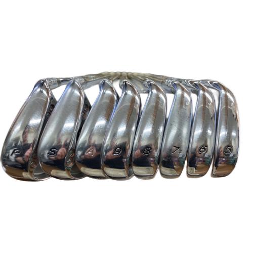 TaylorMade (テーラーメイド) r7 XR アイアンセット