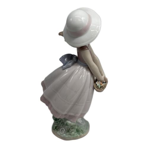 LLADRO (リヤドロ) フィギュリン ユートピアコレクション 花欠け有