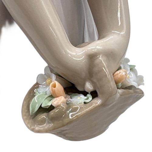 LLADRO (リヤドロ) フィギュリン ユートピアコレクション 花欠け有