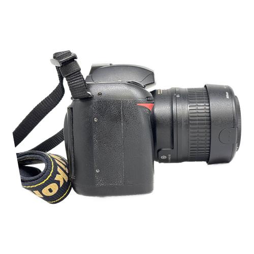 Nikon (ニコン) デジタル一眼レフカメラ D70