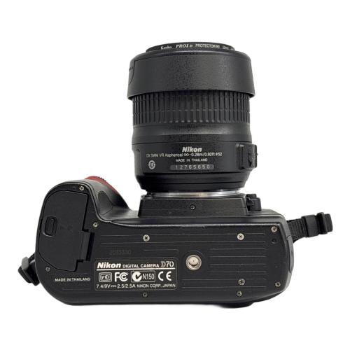 Nikon (ニコン) デジタル一眼レフカメラ D70