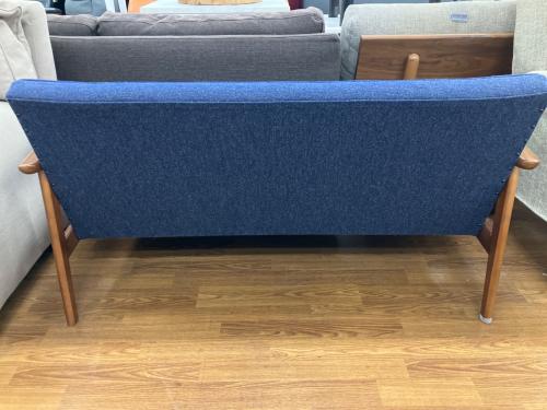 カリモク60 (カリモクロクマル) Kチェア 2シーター タープブルー