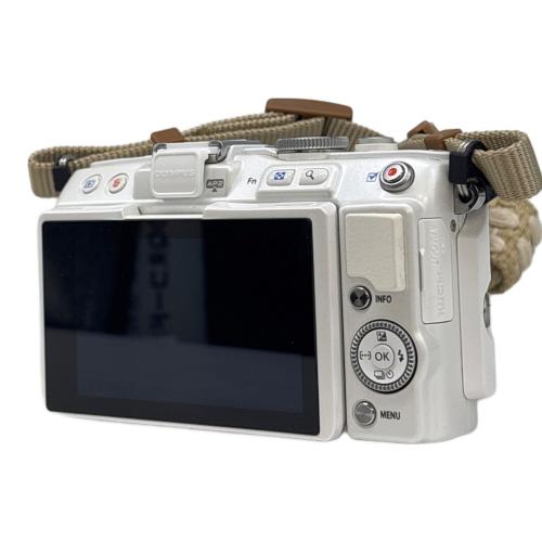 OLYMPUS (オリンパス) ミラーレス一眼カメラ E-PL6 PEN Liteダブル