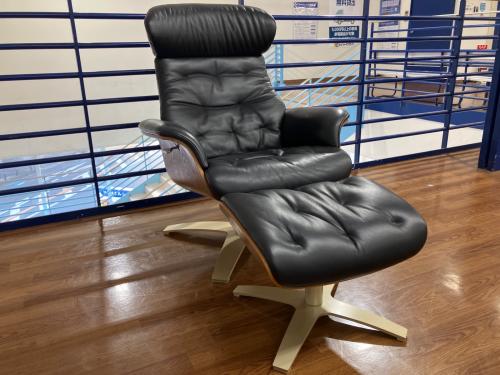 ニトリ パーソナルチェア オットマン付 ブラック MARSHAL