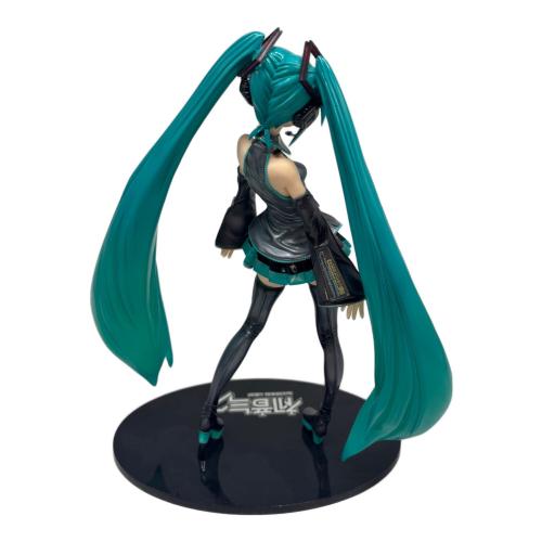 初音ミク (ハツネミク) 1/7PVC塗装済み完成品 フィギュア 箱ダメージ有