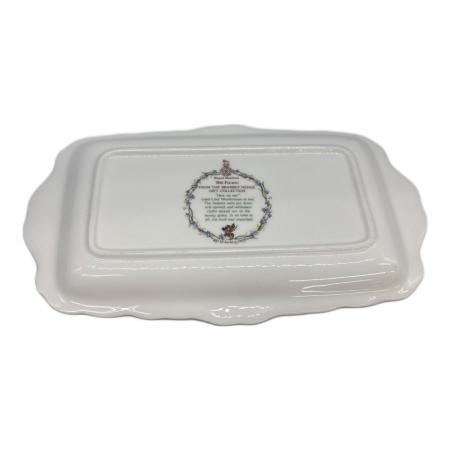 ROYAL DOULTON (ロイヤルドルトン) サンドウィッチプレート THE Picnic