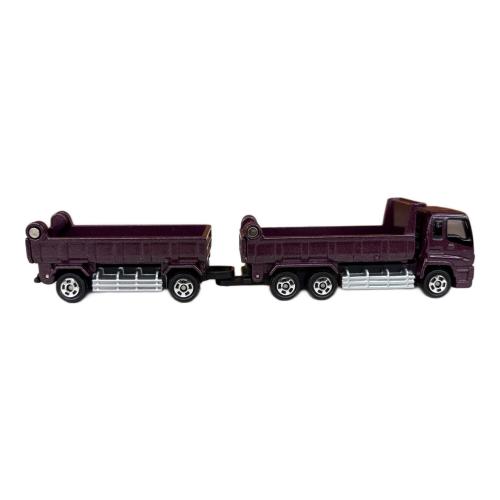 TOMY (トミー) いすゞ ギガ フルトレーラーダンプ トミカ 廃盤品