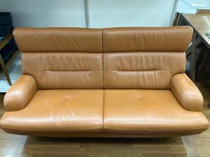 karimoku (カリモク) 3人掛けソファー ZT59 114 オレンジ