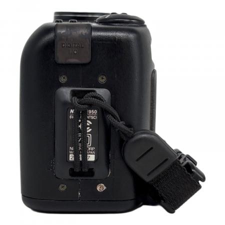 Nikon (ニコン) コンパクトデジタルカメラ COOLPIX 950｜トレファクONLINE