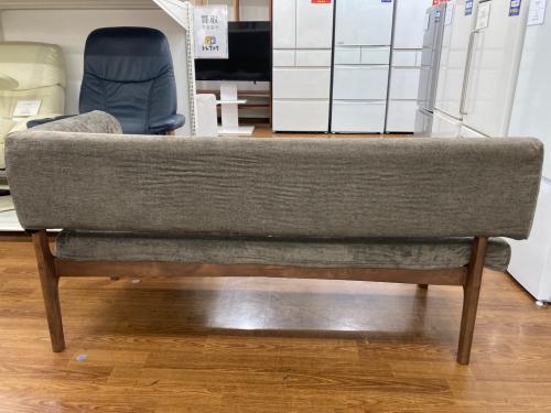 肘掛付ソファー ベルメゾン取扱い ブラウン