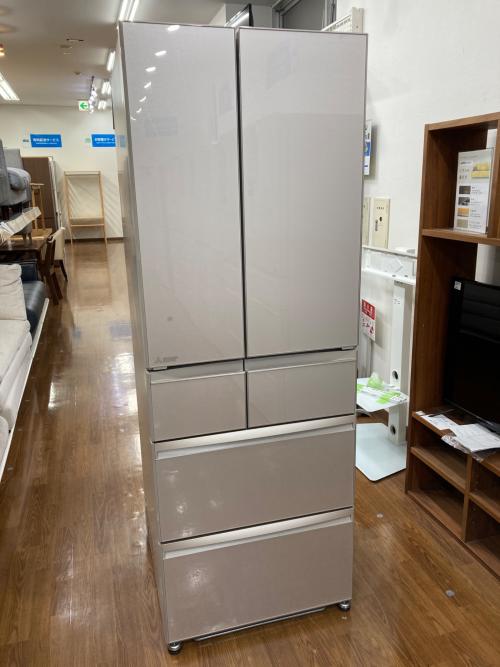 MITSUBISHI (ミツビシ) 6ドア冷蔵庫 MR-WX52H-C 2023年製 棚割（ヒビ）あり 517L