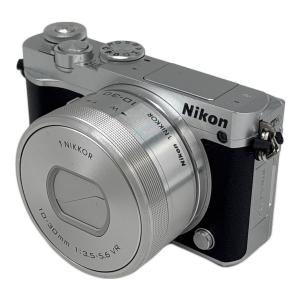 Nikon (ニコン) ミラーレス一眼カメラ 1 J5