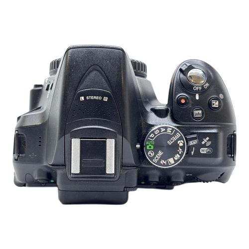 Nikon (ニコン) デジタル一眼レフカメラ D5300