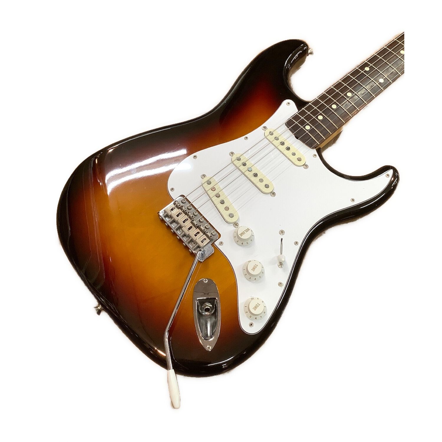 Fender Japan Stratocaster フジゲン期数点打痕有画像で確認ください 