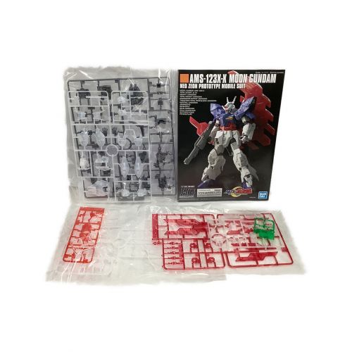 BANDAI (バンダイ) ガンプラ HG 1/144 AMS-123X-X ムーンガンダム クリアカラー