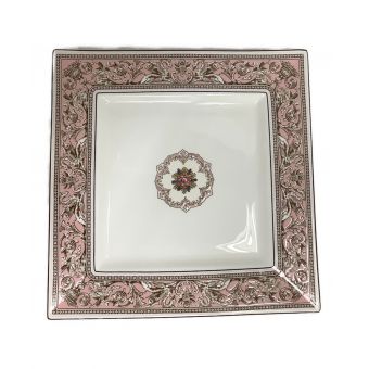 Wedgwood (ウェッジウッド) スクエアプレート フロレンティーン・ピンク