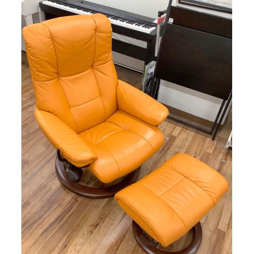 Ekornes (エコーネス) ストレスレスチェアー オレンジ オットマン付き