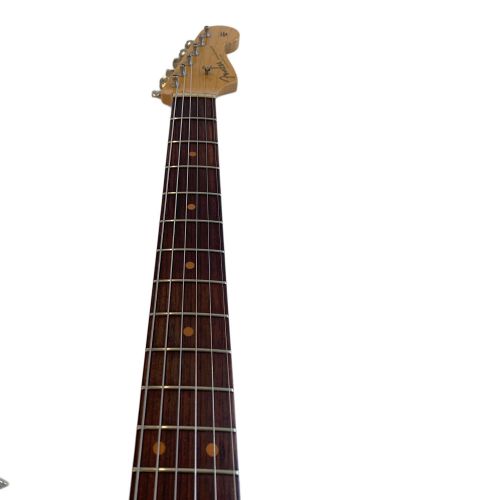 FENDER (フェンダー)  New American Vintage Stratocaster