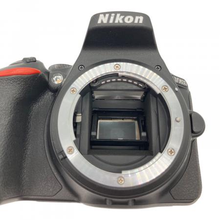 Nikon (ニコン) デジタル一眼レフカメラ ダブルズームキット D5600
