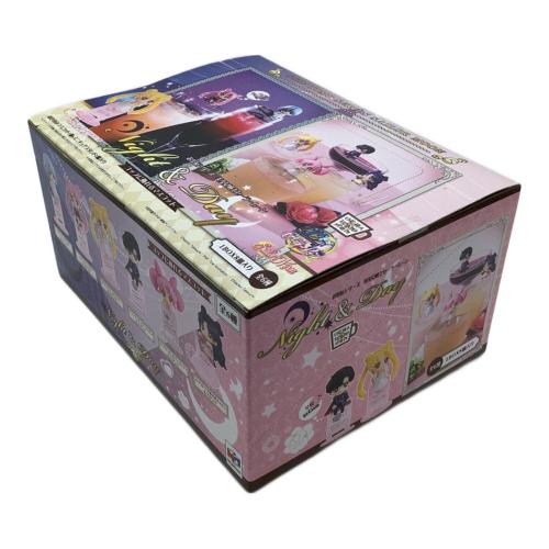 セーラームーン フィギュア コップに飾れるマスコット