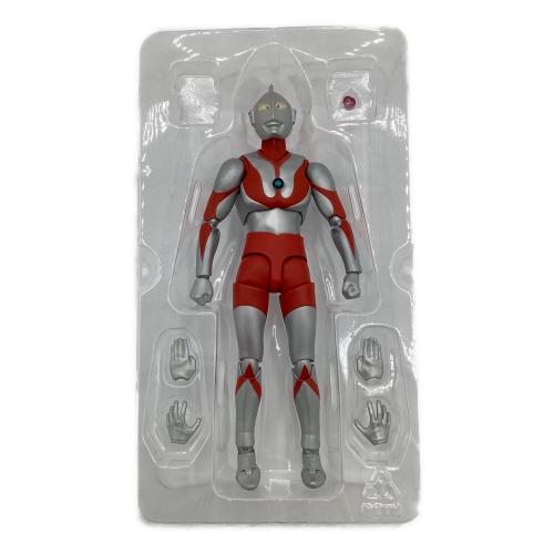 BANDAI (バンダイ) ウルトラマン S.H.Figuarts ウルトラマン [BEST SELECTION] 『ウルトラマン』