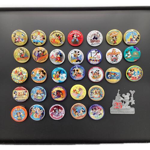 Disney RESORT (ディズニーリゾート) 缶バッジ