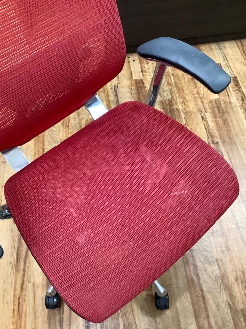 オカムラ オフィスチェア Baron