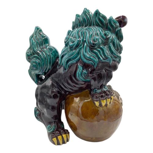 九谷焼 (クタニヤキ) 玉乗り獅子