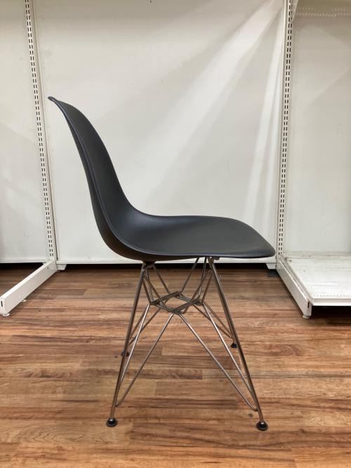 Herman Miller (ハーマンミラー) イームズプラスチックシェルチェア DSR.47ZA