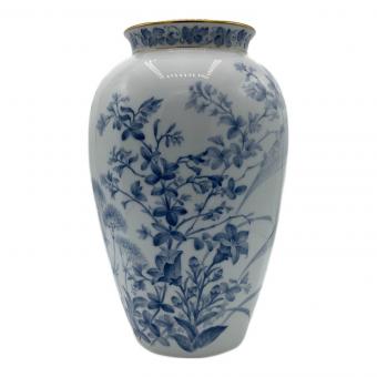 大倉陶園 (オオクラトウエン) 花瓶