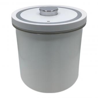 OoBLE (オーブル) 真空保存容器 ホワイト