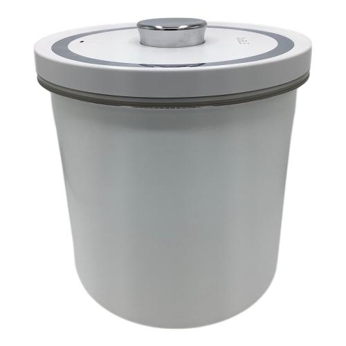 OoBLE (オーブル) 真空保存容器 ホワイト