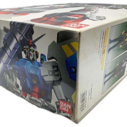BANDAI (バンダイ) ガンプラ MG 地球連邦軍 戦術型モビルスーツガンダム試作2号機 RX-78 GP02A コーティング版