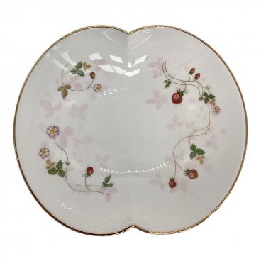 【未使用美品】ウェッジウッド★チッペンデール★トリオ　ペア ブランド：Wedgwood｜在庫：あり】商品一覧｜中古・リサイクルショップ