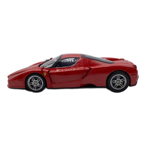 BBR (ビービーアール) モデルカー 1/18 Enzo Ferrari(レッド)