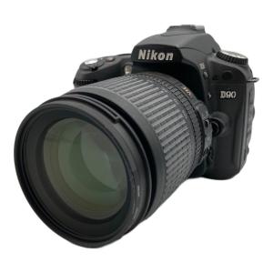 Nikon (ニコン) デジタル一眼レフカメラ D90
