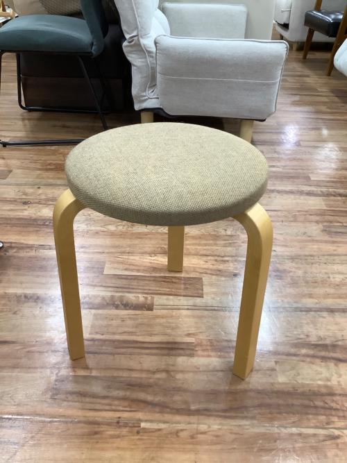 artek (アルテック) スツール ベージュ×ナチュラル @ FI-00100