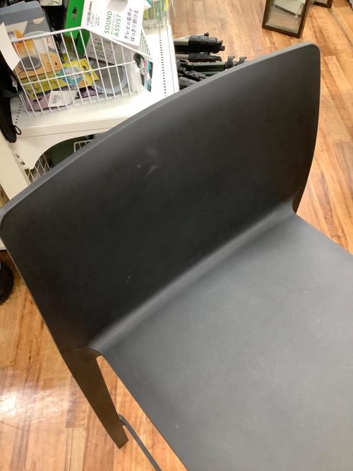 VOLT スツール ブラック