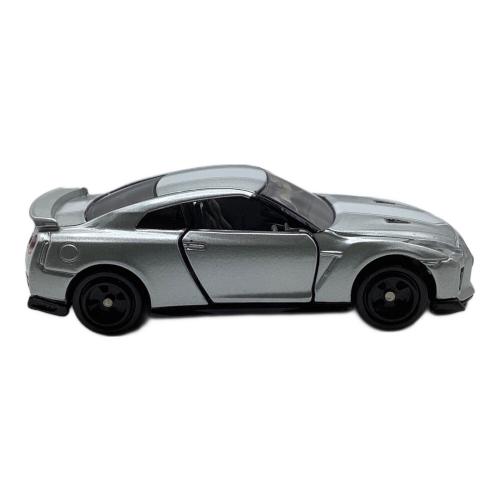 TOMY (トミー) 日産 GT-R 50th Anniversary