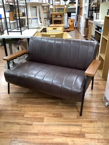 UNICO (ウニコ) 2人掛けソファー ブラウン ファブリック QUEUE