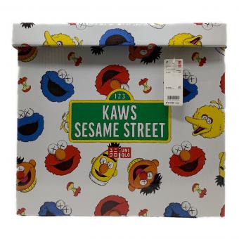 UNIQLO (ユニクロ) キャラクターグッズ KAWS SESAME STREET トイ コンプリートBOX